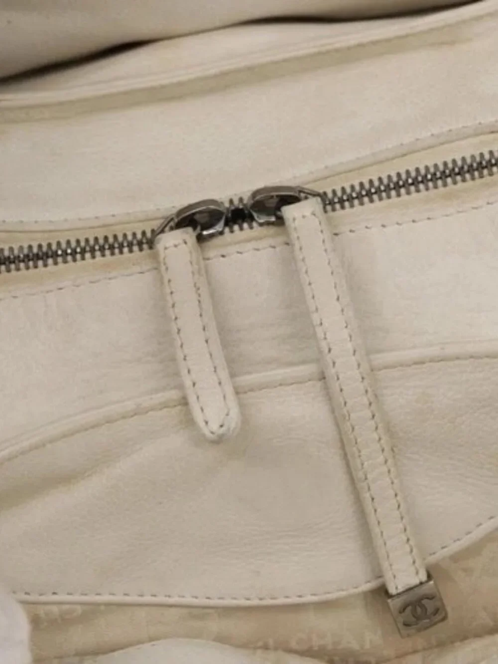 CHANEL Choco Bar Hand Bag Leather White Silver CC Auth 178206
